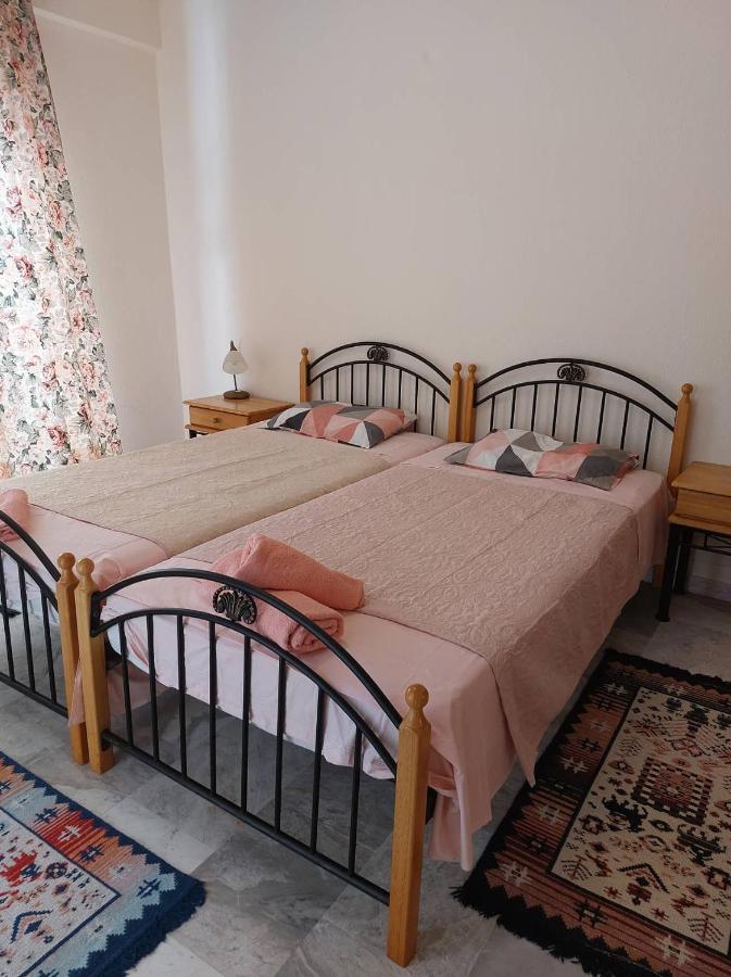 Luminosa Village Apartment Nea Iraklitsa Luaran gambar